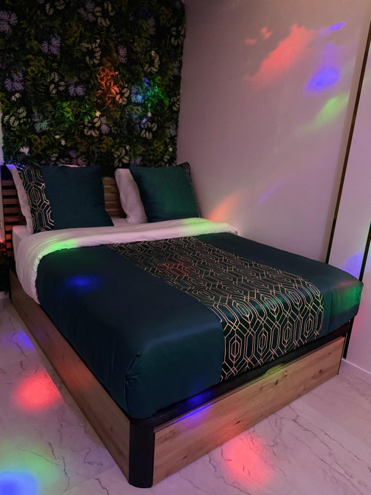 Appartement Moderne Avec Jacuzzi Lille