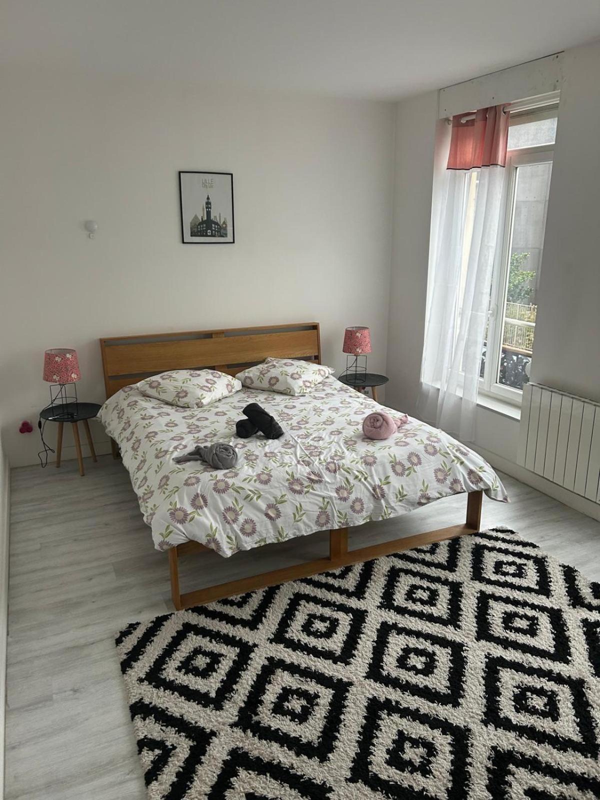 Apartment Poppy-ideally Located, Next Station,gd Palais&city