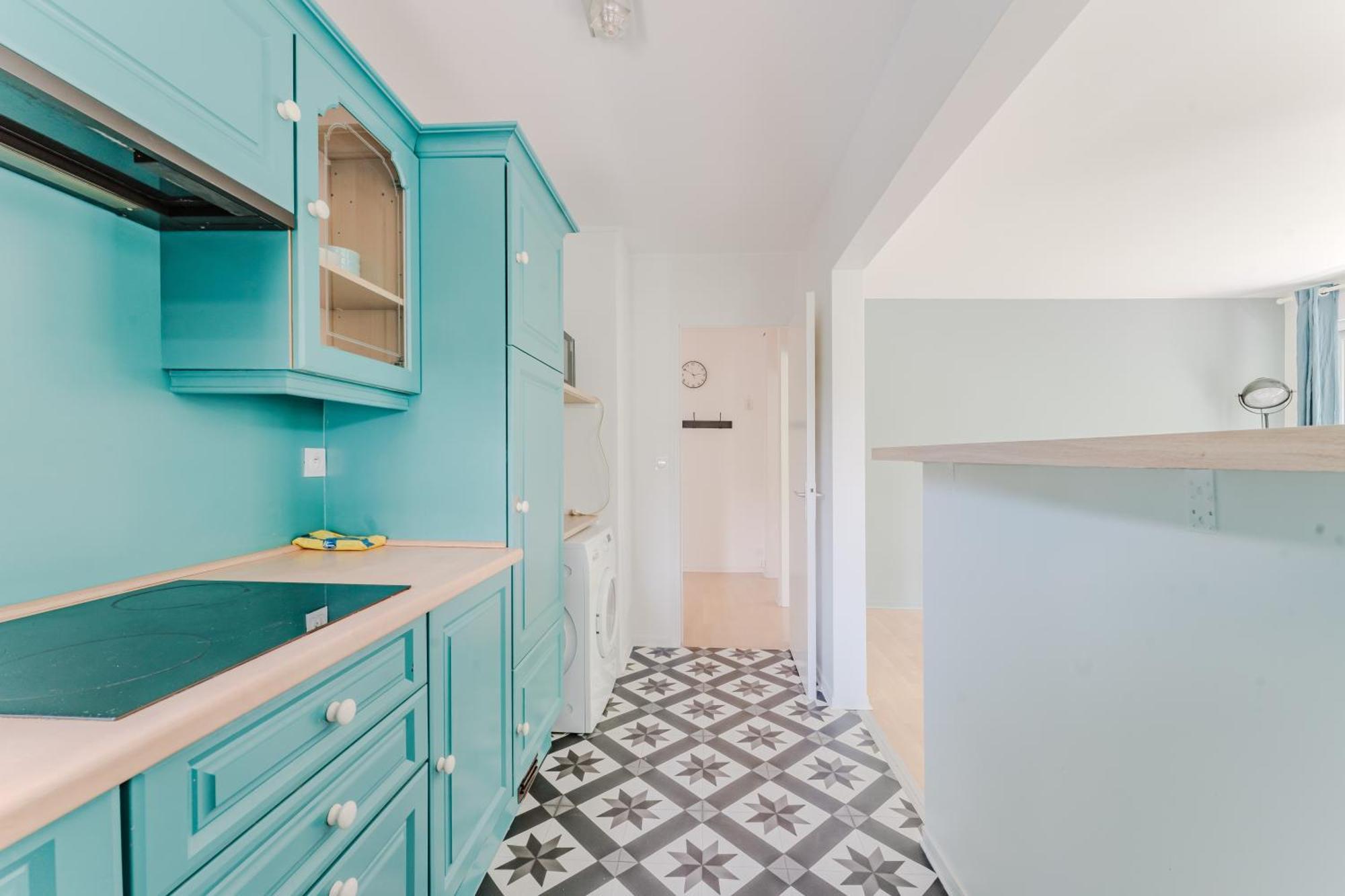 Apartment Magnifique 3 Pieces Avec Parking Prive Et Balcon *