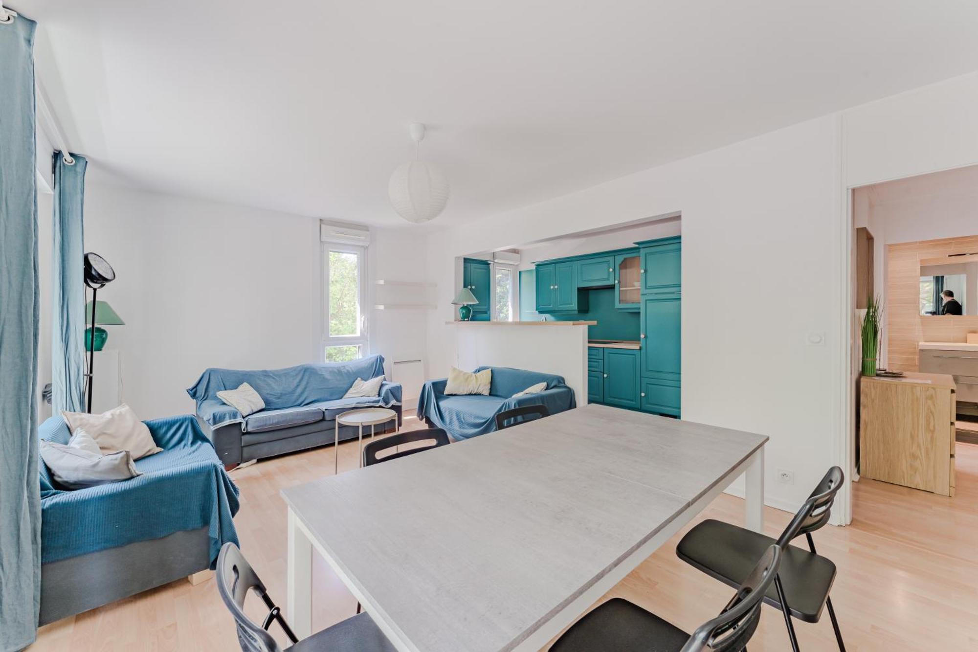 Magnifique 3 Pieces Avec Parking Prive Et Balcon *