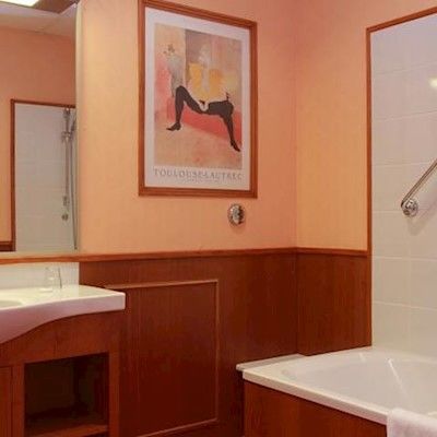 De La Paix Hotel 3*