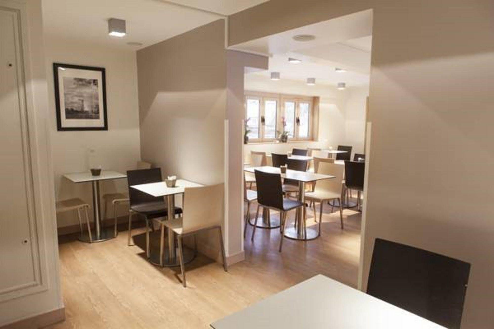 Hotel Ibis Centre Grand Place 3*