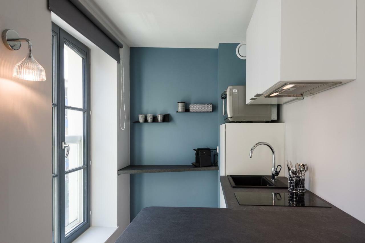 Apartment Centre *