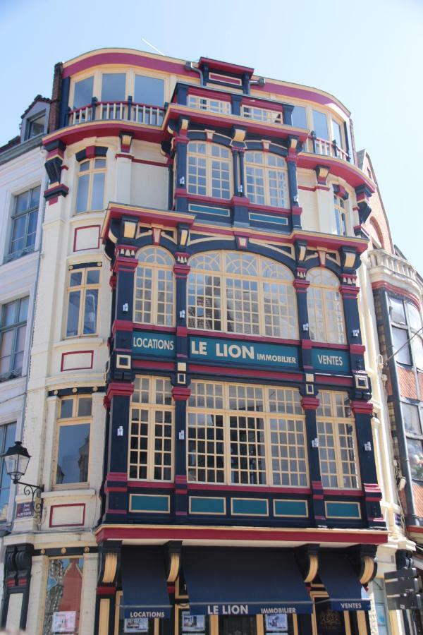 Escalille Le Voltaire * Lille