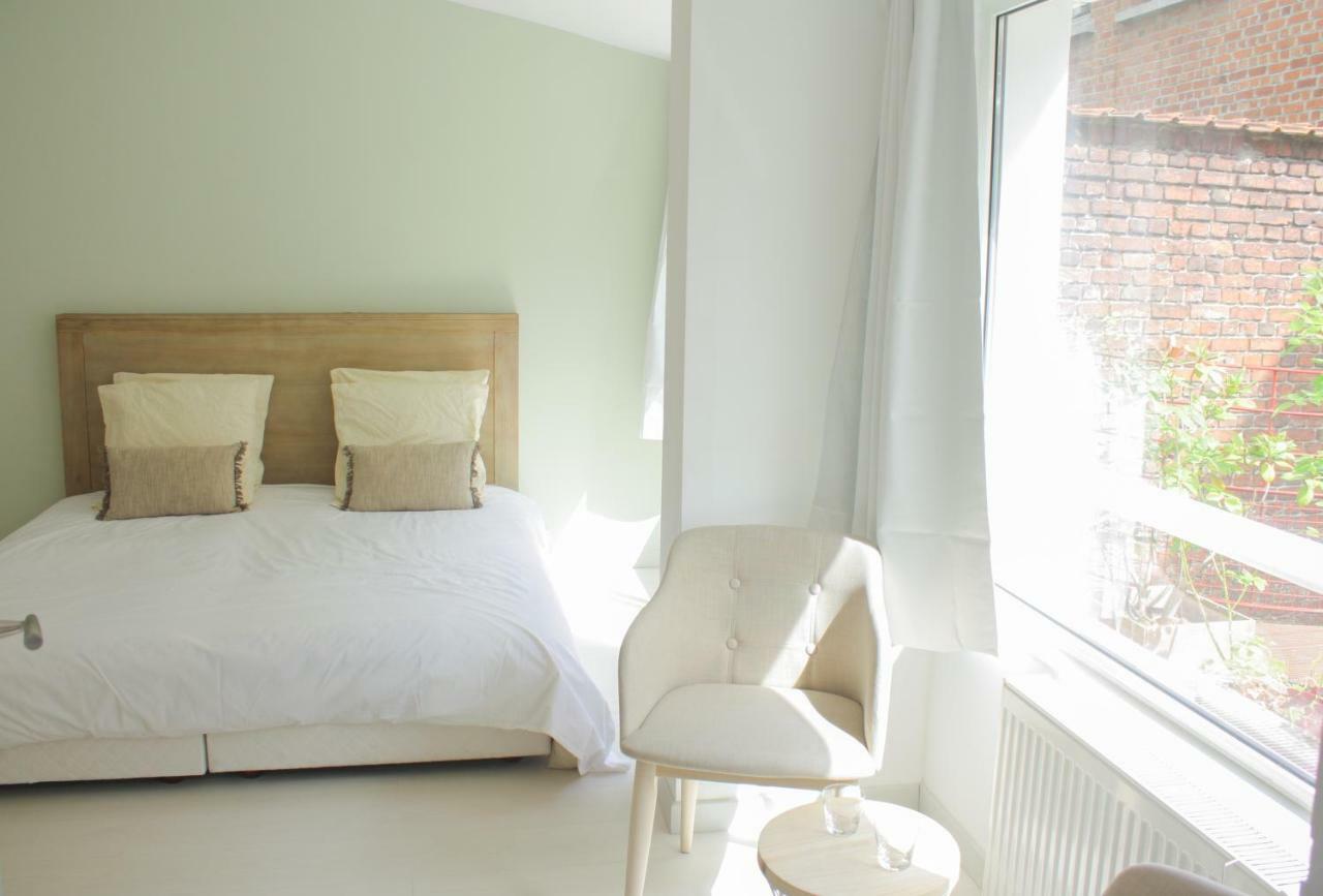 Au Calme - D'hote M Et Me Collet Bed & Breakfast 2*