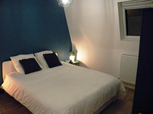 - Proche Metro - Stationnement Gratuit Appartement Rijsel