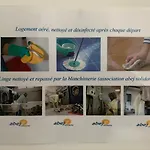 MAISON VIEUX LILLE 3 chambres parking privé gratuit 24H24H Accès