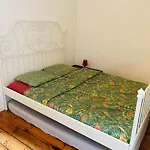 Appartement T2 Sur La Place Du Marche De Wazemmes