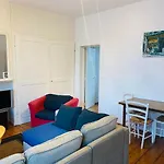 Appartement T2 Sur La Place Du Marche De Wazemmes