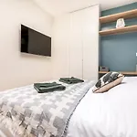 Luxueux Logement Design 4 Ch Climatise