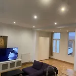 Spacieux 100 M2 Pour 7 Personnes En Plein Centre-Ville