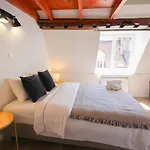 Vieux Lille: Bright, Functional Apartment