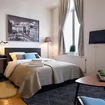 Old Town - Nice Cozy And Functional Studio