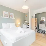 Vieux Lille : Equipped Studio