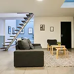 4 Bedroom Apartment With Parking !