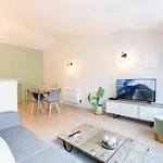 Vieux Lille Appartement Spacieux Et Equipe