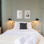 Lille Hypercentre - Bright Apartment!