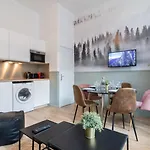 Lille Hypercentre - Bright Apartment!