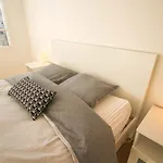 Lille Republique-Nice And Bright Flat With Balcony