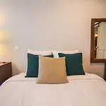 Duplex In The Heart Of Old Lille Terrace + Parking