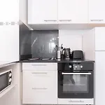 Euratechnologies - Bright Apartment With Parking