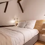 Unique 3 Bed House In Old Lille!