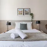 Vieux Lille Bright Fully-Equipped Apartment!