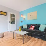 Calm Flat Ideally Located In Old Lille + Parking!