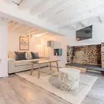 Atypical Triplex Near Grand Place With Terrace