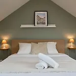 Lille Hypercentre-2 Bedrooms Very Bright + Parking
