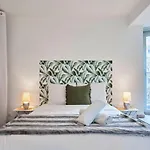 Appartement Proche Metro & 2 Balcons + Parking