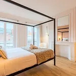 3 Bedroom Apartment On The Grand Place