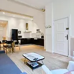 Old Lille: Charming Renovated Apartment