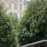 Appartement De Charme Proche Du Centre Ville