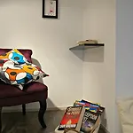 Little Suite - Nathan