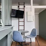 Lille Saint Maurice - Nice And Functional Studio