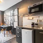 Studio Located On The Grand Place!