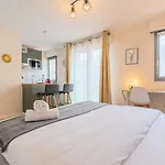 Lille Hypercentre Equipped Studio For 2 People!