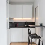 Vieux Lille - Neat And Bright Apartment