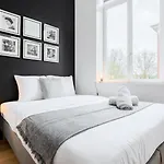 Vieux Lille - Neat And Bright Apartment