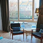 Little Suite - Constance