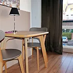 Little Suite - Constance