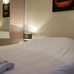 Little Suite - Prisca
