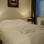 Little Suite - Prisca