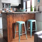 Little Suite - Louise