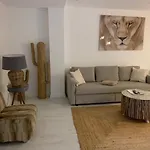 Victoria\'S House