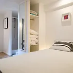 Charming Typical Flat In The Old Town !
