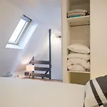 Charming Typical Flat In The Old Town !