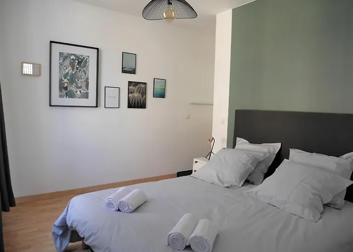 La Clique Hotel