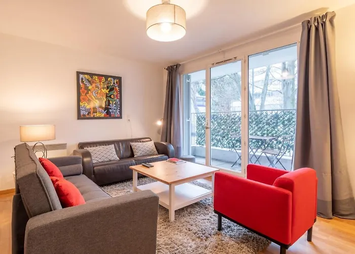 Lille Centre - Cozy Ap With Terrace & Parking